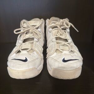 Nike Air More Uptempo Youth shoes